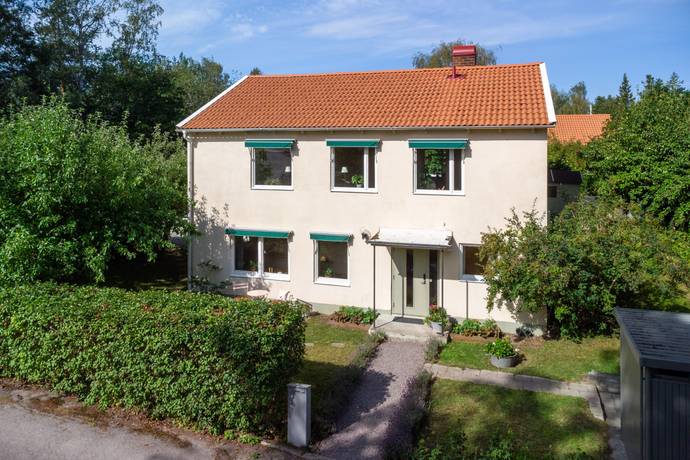 6 rum villa på Måbärsstigen 23 Hässelby Södra Villastad, Stockholms kommun - bild 2