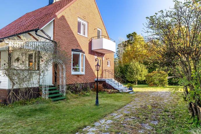 5 rum Villa på Smedjegatan 31 Södra Skogen Karlsborgs kommun - bild 29