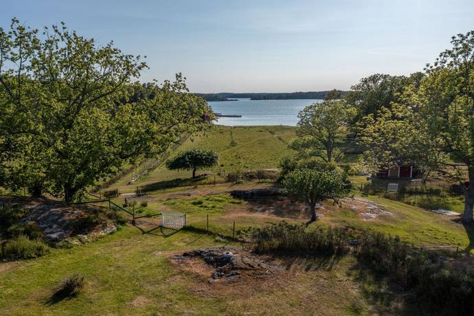 Vinterbonat fritidshus på Fångö Ängen 1 Gryt Valdemarsviks kommun - bild 42