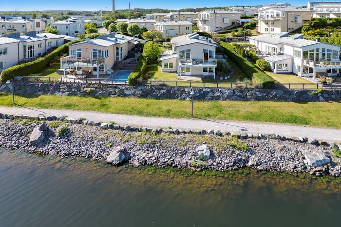 6 rum villa på Litorinavägen 28 Gåshaga, Lidingö kommun - bild 2