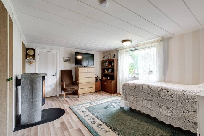 5 rum Gård med jordbruk på Kallernäs Dalhem 190 Kallernäs Lindesbergs kommun - bild 21