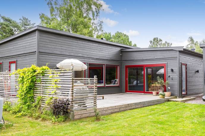 5 rum villa på Änggärdesvägen 11 Boda, Kalmar kommun - bild 2