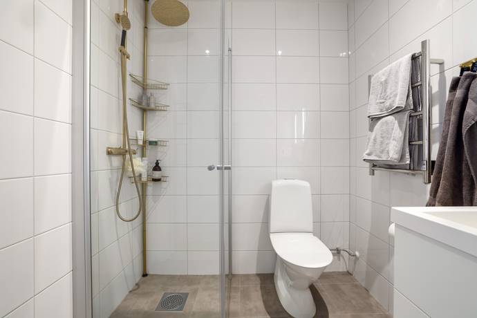 5 rum Lägenhet på Flaggatan 12B Lanna Lekebergs kommun - bild 18