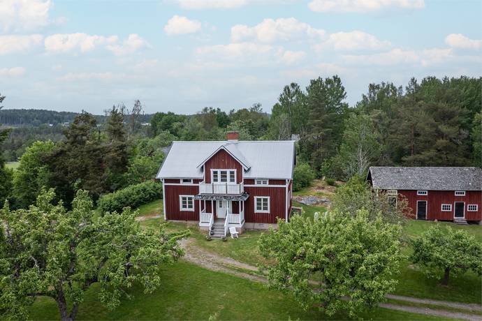 6 rum Gård/skog på Byn Lillberget  Säffle kommun - bild 4