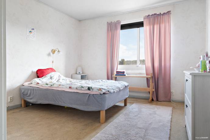 5 rum Radhus på Storskiftesvägen 26 Alby Botkyrka kommun - bild 10