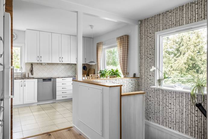 5 rum villa på Blåmesvägen 1 Segeltorp intill Gömmaren, Huddinge kommun - bild 5