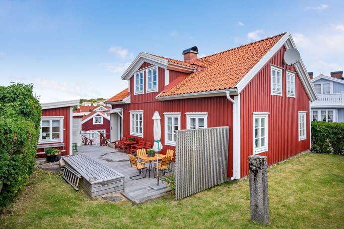 5 rum villa på Övre Långgatan 11 Grebbestad/ Bohuslän, Tanums kommun - bild 1