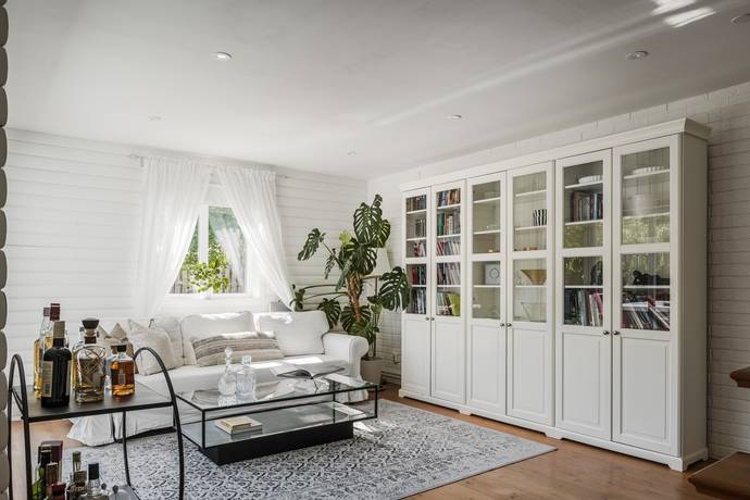 7 rum Villa på Kvinnerstatorp 316 Örebro kommun - bild 28