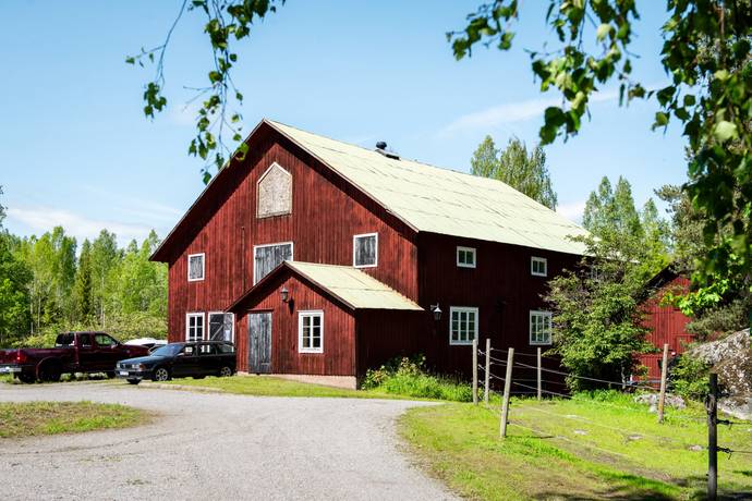 12 rum Gård utan jordbruk på Ina 231 SÖDERALA Söderhamns kommun - bild 60