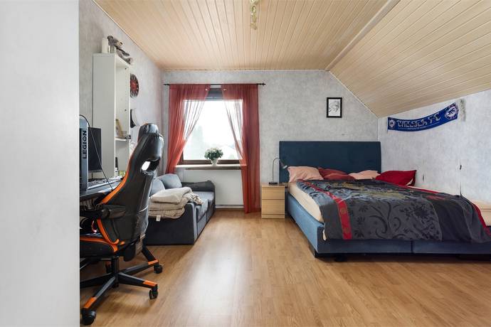 7 rum Villa på Mästaregatan 17 Kungsörs kommun - bild 30