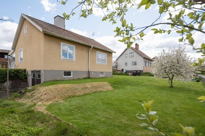 4 rum Villa på Grindstorpsgatan 8 Tidaholms kommun - bild 3