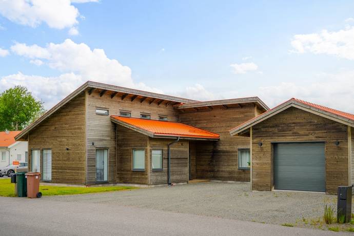 7 rum villa på Ängsmarksvägen 4 Säljan, Sandvikens kommun - bild 2