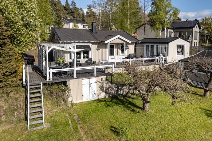 3 rum Villa på Sankt Eriks Väg 12 Stäket Järfälla kommun - bild 6