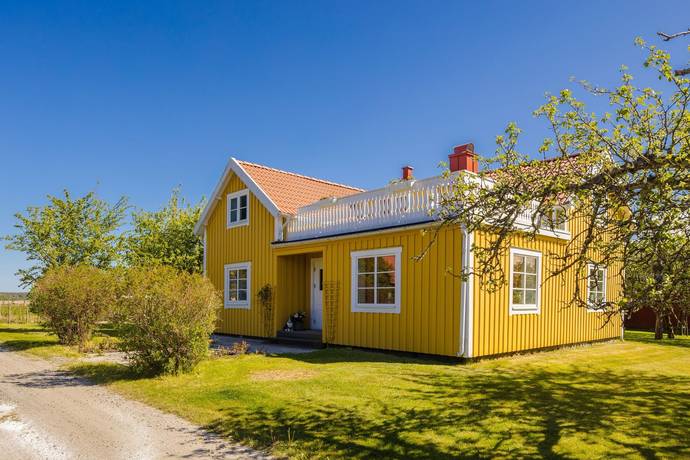 5 rum gård med jordbruk på Hangelösa Hagalund 1 Lundsbrunn, Götene kommun - bild 1