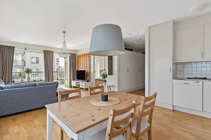 2 rum lägenhet på Beckomberga Allé 4 Beckomberga, Stockholms kommun - bild 5