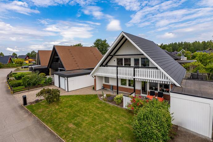 5 rum villa på Startvägen 31 Växjö Teleborg, Växjö kommun - bild 1