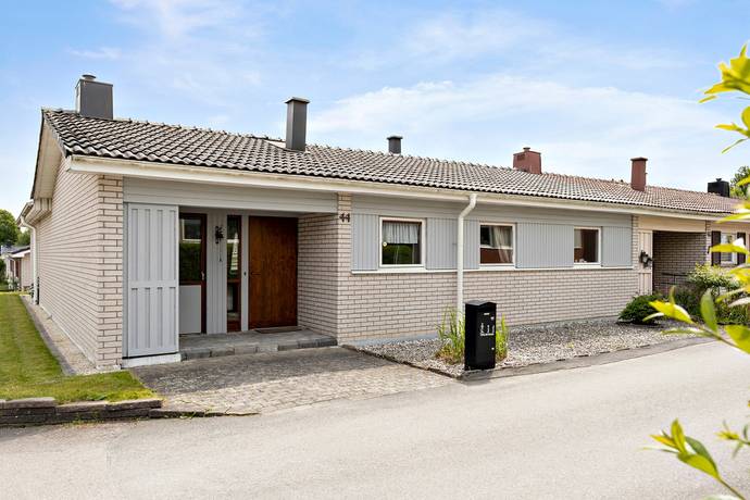 Kronogården, Trollhättans kommun