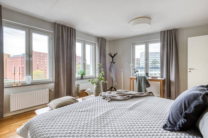 Trubadurvägen 2, Huvudsta - Ingenting, Solna kommun
