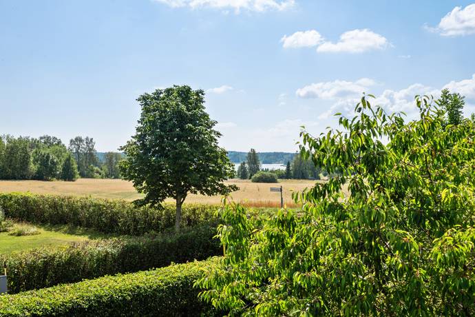 villa på Källtorpsvägen 1 Norrtälje, Norrtälje kommun - bild 2