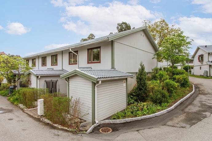 5 rum Radhus på Berguddsvägen 24 Saltsjöbaden Nacka kommun - bild 35