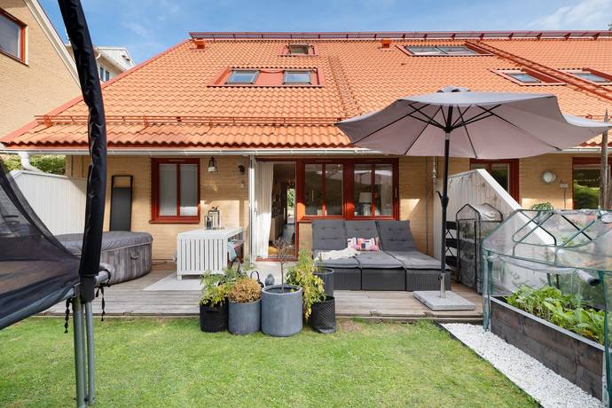 6 rum lägenhet på Djäknegatan 22 Kapellgärdet, Uppsala kommun - bild 2
