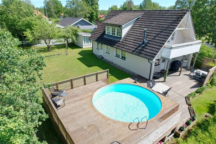 7 rum villa på Lövhagsvägen 6 Lindholmen, Vallentuna kommun - bild 1