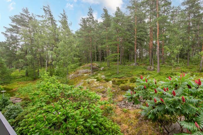 3 rum lägenhet på Kaplansbacken 1 Edsberg, Sollentuna kommun - bild 2