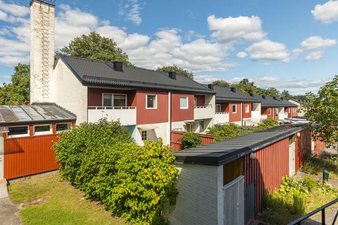 Leverstadsvägen 77, Leverstad, Mariestads kommun