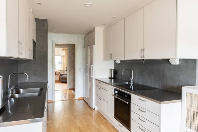 5 rum Radhus på Bronsdolksgatan 5 Brandthovda Västerås kommun - bild 9