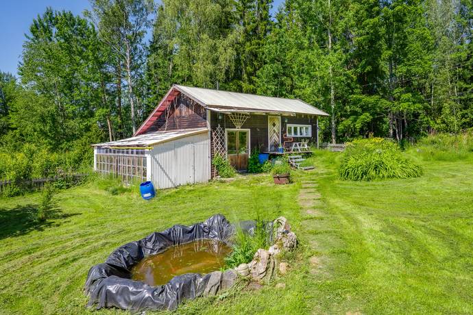 4 rum Gård utan jordbruk på Näsbybacka 175 Näsbybacka strax utanför Frövi Lindesbergs kommun - bild 52