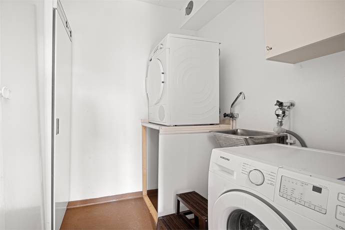 7 rum Parhus på Rödklövervägen 98A Hässelby Norra Villastad Stockholms kommun - bild 18