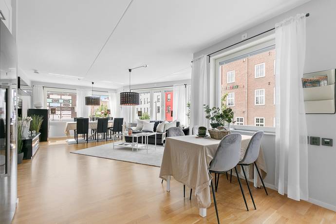 5 rum lägenhet på Rademarchergatan 28B Centrum, Eskilstuna kommun - bild 3