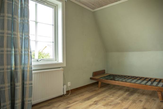 6 rum Vinterbonat fritidshus på Holmbergsbacken 23 Yxlan Köpmanholm Norrtälje kommun - bild 27