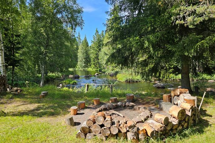 14 rum villa på Södra Rås 11 Alstermo, Uppvidinge kommun - bild 3