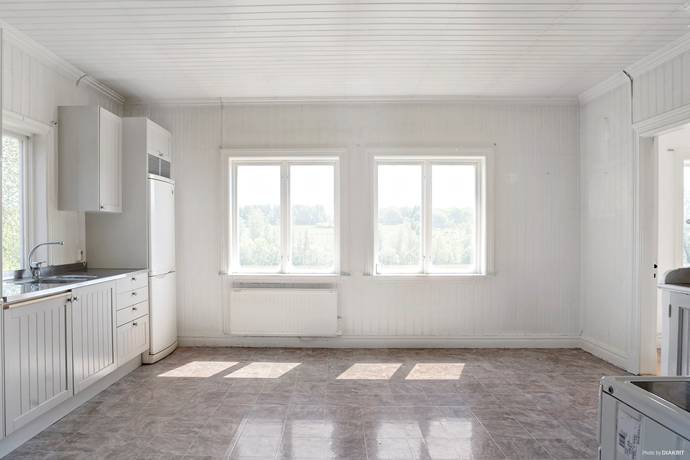 80 m² Gård med jordbruk på Vittene Olofsgården   Vittene Vårgårda kommun - bild 8