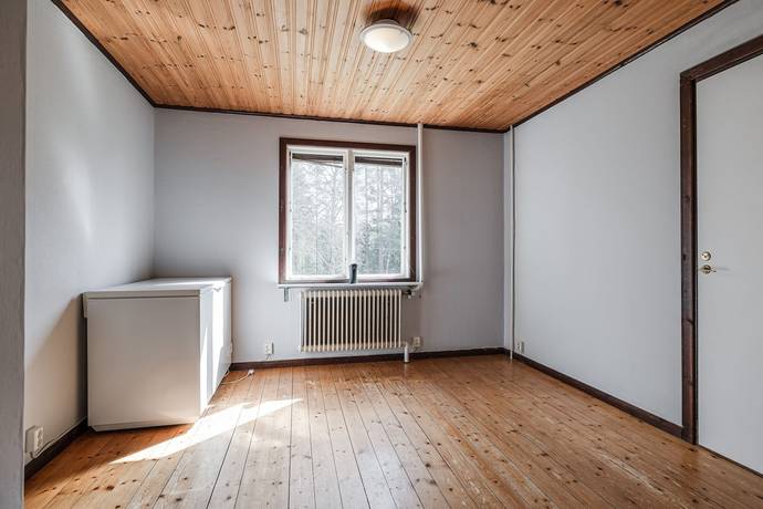5 rum Villa på Pukalovägen 10 Lönneberga Hultsfreds kommun - bild 17