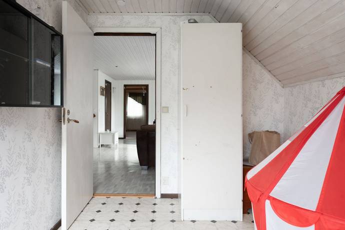 169 m² Villa på Linfrövägen 16 Stora Mellösa Örebro kommun - bild 20
