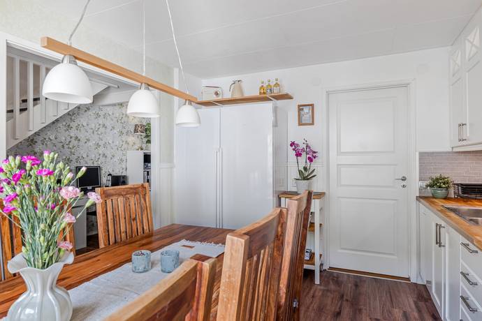 4 rum Lägenhet på Granåsvägen 72 Halleskogen Vänersborgs kommun - bild 9