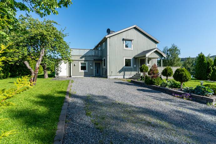 5 rum villa på Hörnellsvägen 2 Gullänget, Örnsköldsviks kommun - bild 1