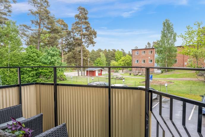 2 rum lägenhet på Södra Storängsvägen 45B Östermalm, Finspångs kommun - bild 5