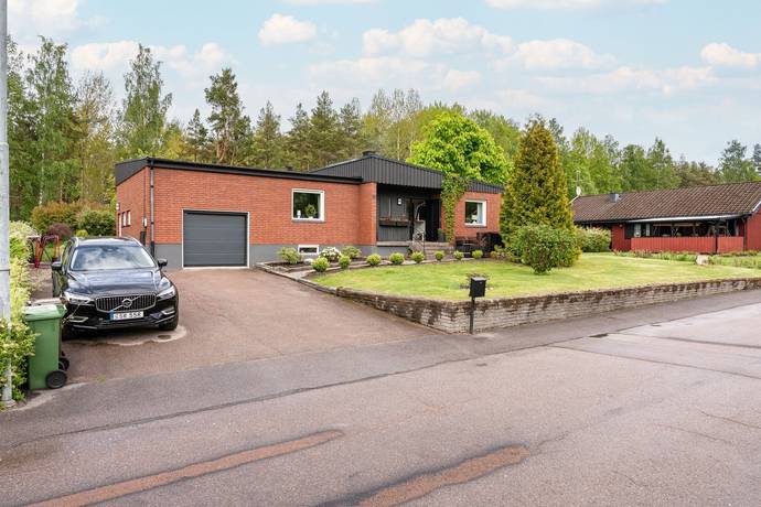 Lövstigen 19, Treabackarna, Säffle kommun