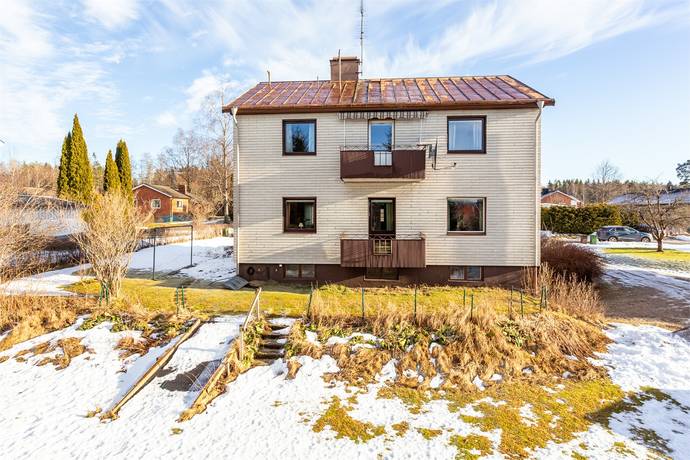 8 rum Villa på Bergdahlsvägen 4 Hällefors Hällefors kommun - bild 2