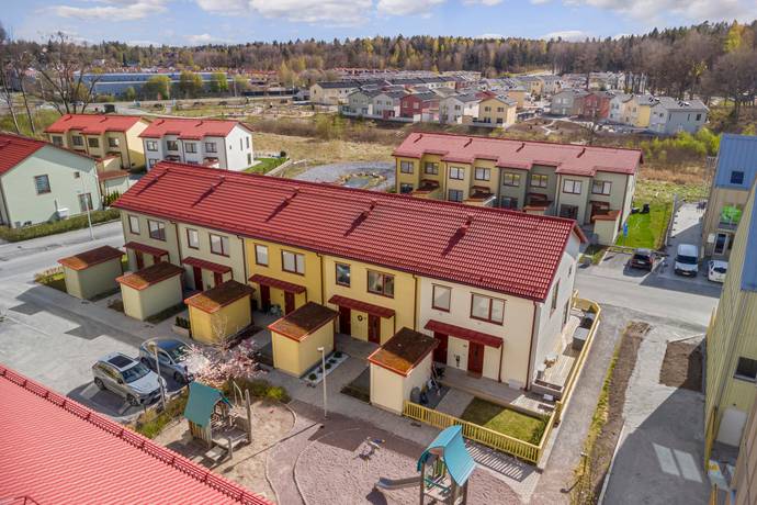 Brageslingan 38, Skälby, Järfälla kommun