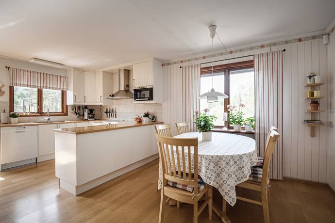 6 rum villa på Högavägen 32 Viskafors, Borås kommun - bild 5