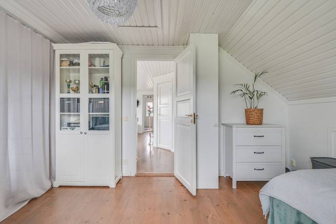 7 rum Villa på Lunda 24 Drottningholm Lovön Ekerö kommun - bild 35