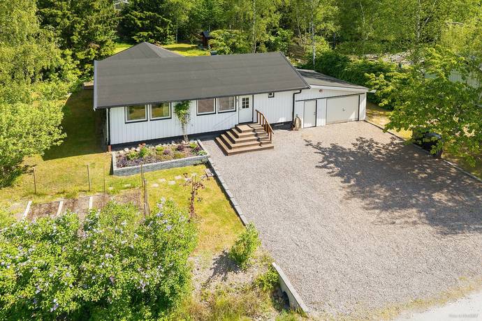3 rum villa på Lundsångarvägen 5 Söderskogen, Håbo kommun - bild 2