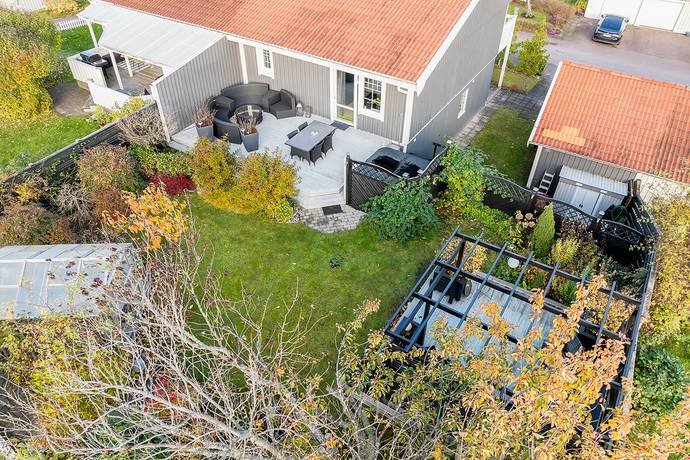 6 rum Villa på Smörsoppsvägen 13 Bärstad Hammarö kommun - bild 23