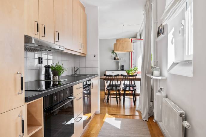 2 rum lägenhet på Björketorpsvägen 11 2/6tr Bromma / Norra Ängby, Stockholms kommun - bild 3