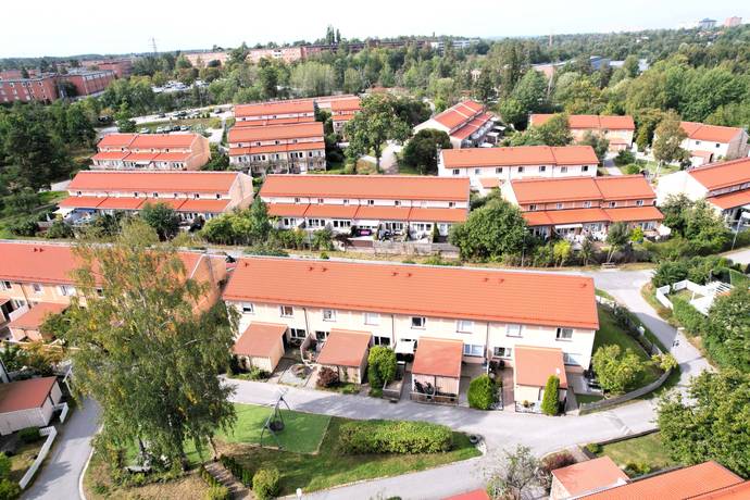 3 rum Radhus på Kvintettvägen 62 Skogås Huddinge kommun - bild 24