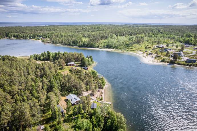 4 rum fritidshus på Bergön 300 Ällön, Örnsköldsviks kommun - bild 2
